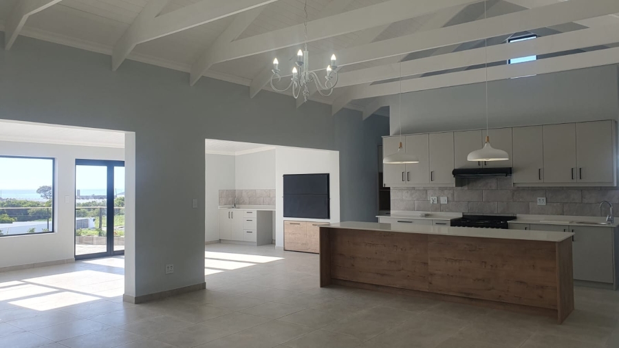 4 Bedroom Property for Sale in Da Gama Bay Western Cape